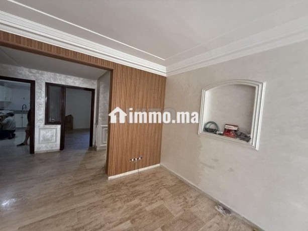 location-apprt-3ch-salon-7400-dh-big-6