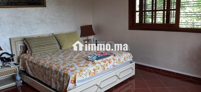 superbe-villa-avec-piscine-a-vendre-a-hay-ryad-big-10