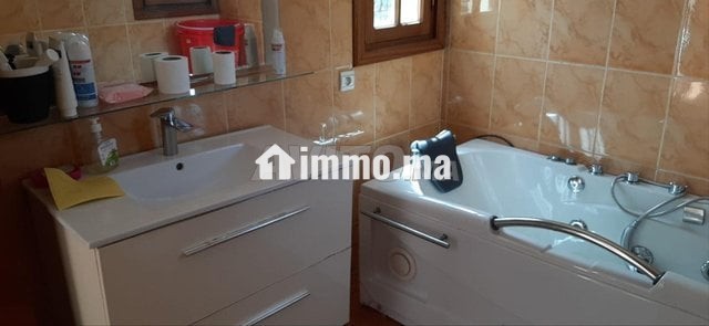 superbe-villa-avec-piscine-a-vendre-a-hay-ryad-big-14
