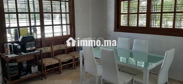 superbe-villa-avec-piscine-a-vendre-a-hay-ryad-big-2