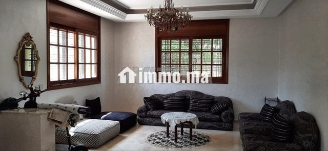 superbe-villa-avec-piscine-a-vendre-a-hay-ryad-big-3