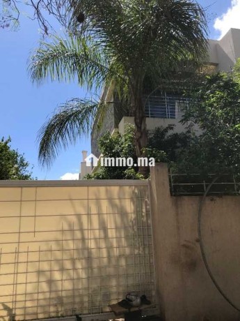 location-villa-300m2-route-immouzer-big-1