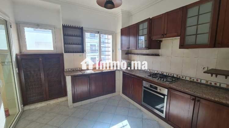 bel-appart-de-112m2-dans-une-residence-securisee-big-6
