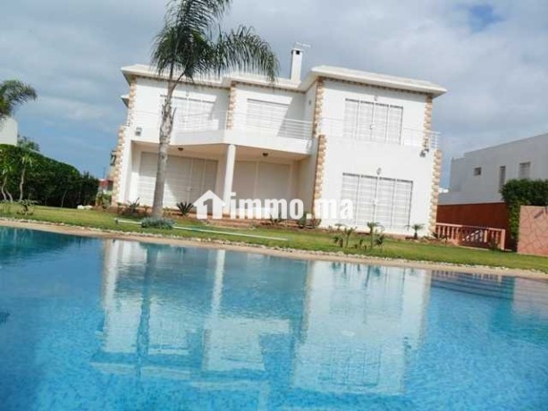 villa-haut-standing-avec-piscine-a-louer-a-souissi-big-0