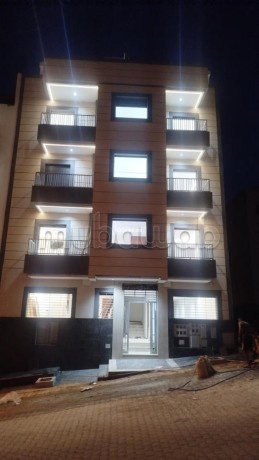 vente-dun-bel-appartement-a-asilah-2-grandes-pieces-bien-meuble-big-0