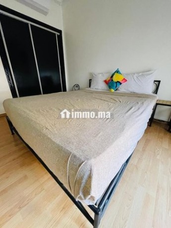 studio-au-5-etage-a-la-nuite-78-big-5