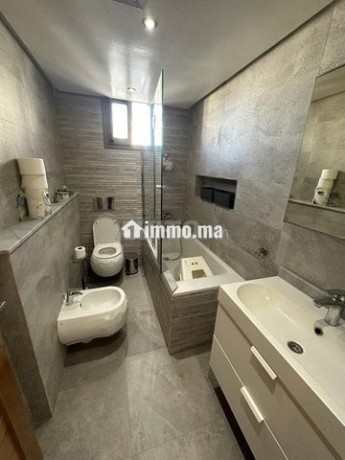 appartement-a-louer-100-m2-a-casablanca-big-11