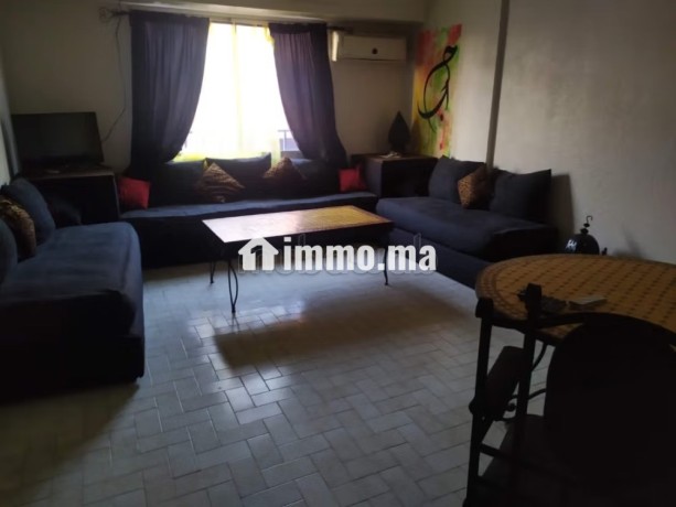 appartement-a-lachat-a-gueliz-3-grandes-pieces-service-de-concierge-et-climatisation-big-0