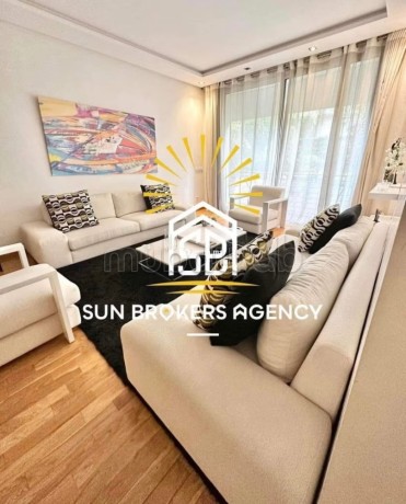 appartement-a-louer-a-ain-diab-3-chambres-bien-meuble-big-1