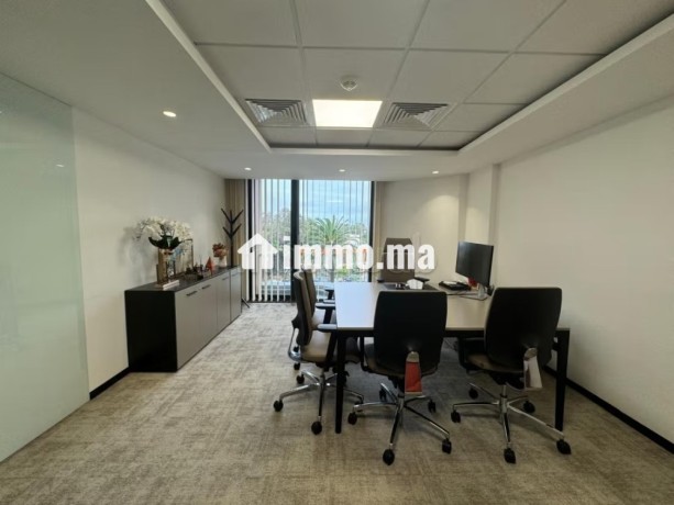 bureau-669-m2-amenage-a-louer-route-del-jadida-big-1