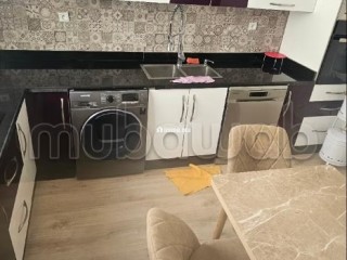 Location d'un appartement à Place Orson Welles. Surface totale 72 m². Places de parking et beau jardin. - Appartement à vendre - Essaouira