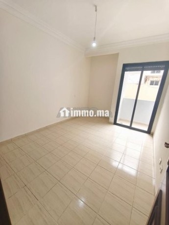 appartement-a-louer-vide-87-m2-a-bourgogne-big-6