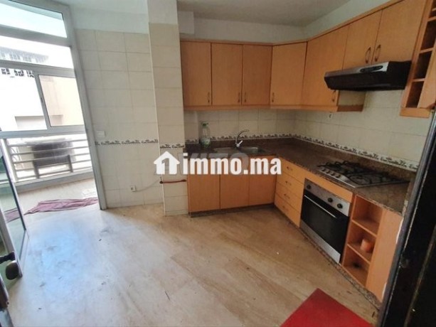appartement-a-louer-90-m2-a-beausejour-pres-de-cfc-big-6