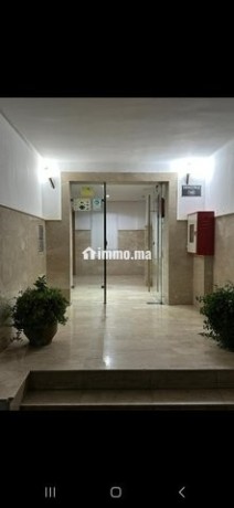 appart-3-chambres-salon-avec-piscine-big-9