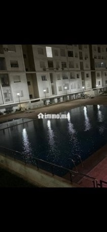 appart-3-chambres-salon-avec-piscine-big-12