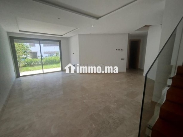 duplex-loc-vide-californie-avec-jardin-big-3