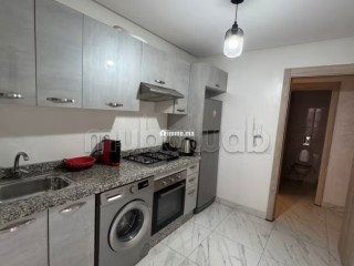 Location d'un appartement à Place Orson Welles. Surface totale 96 m². Vue exceptionnelle sur la montagne, chauffage central. - Appartement à vendre - Essaouira