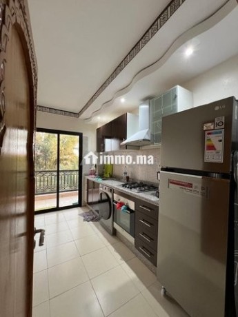 spacieux-appartement-meuble-en-location-big-8