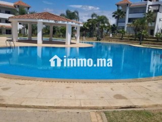 Location saisonnière à Asilah. Surface de 74 m². Jardin et garage - Appartement à vendre - Asilah