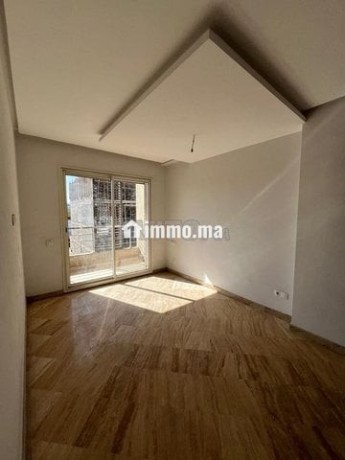 a-ain-sbaa-apprt-a-louer-vide-de-92m2-big-0