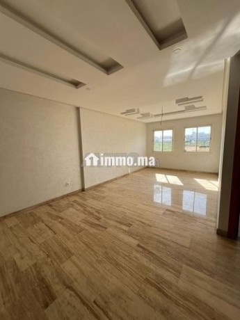 a-ain-sbaa-apprt-a-louer-vide-de-92m2-big-3