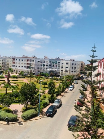 appart-avec-3-chambres-a-coucher-au-centre-big-13