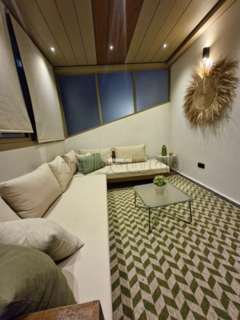 studio-avec-2-terasse-80m-en-location-a-bd-anfa-big-1