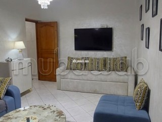 Location saisonnière à centre ville. 2 grandes pièces. Porte blindée, antenne parabolique - Appartement à vendre - Agadir