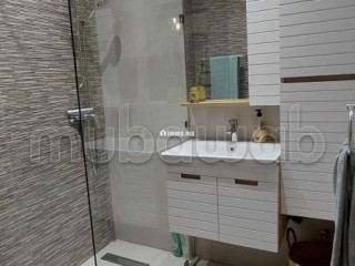 Location saisonnière à centre ville. 2 grandes pièces. Porte blindée, antenne parabolique - Appartement à vendre - Agadir