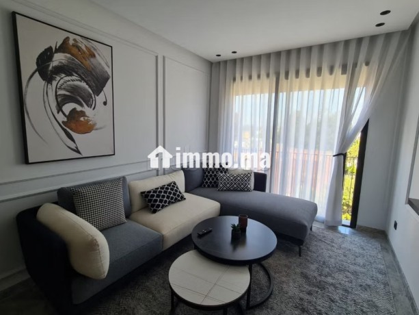 studio-neuf-meuble-quartier-oasis-big-1