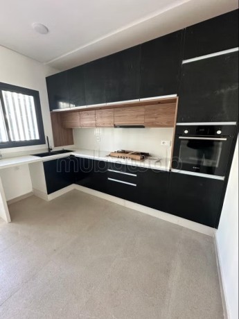 tres-bel-appartement-neuf-pour-la-location-big-4