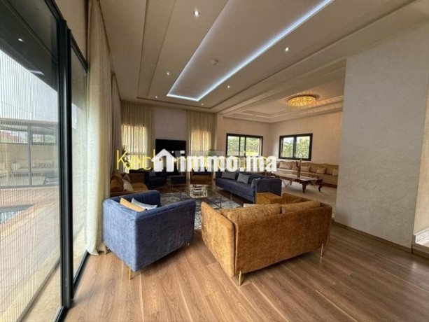magnifique-villa-meuble-moderne-piscine-big-4