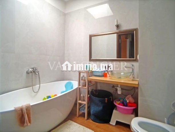 location-une-maison-triplex-moderne-au-cil-casablanca-big-7