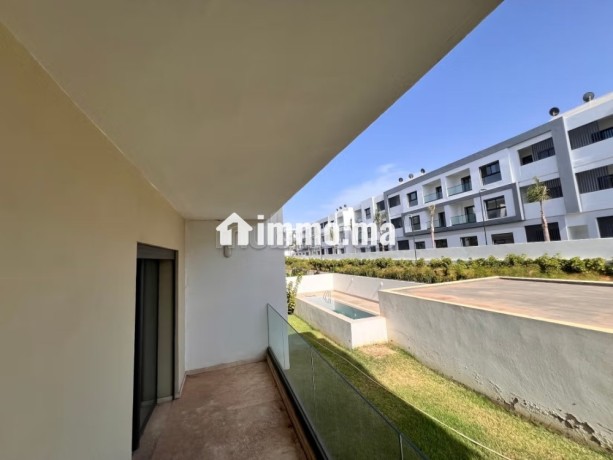 manifique-rez-de-jardin-en-vente-meubler-a-menzah-2-belles-chambres-bien-meuble-big-9
