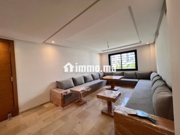 manifique-rez-de-jardin-en-vente-meubler-a-menzah-2-belles-chambres-bien-meuble-big-2