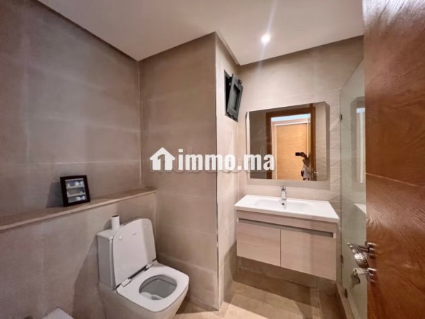 manifique-rez-de-jardin-en-vente-meubler-a-menzah-2-belles-chambres-bien-meuble-big-4