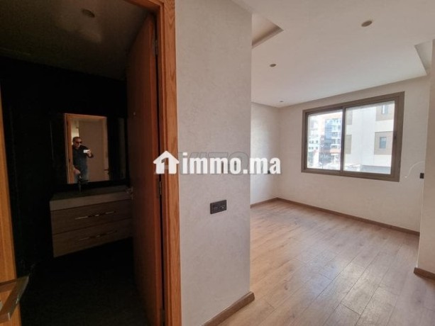 appartement-a-louer-106-m2-a-casablanca-big-10