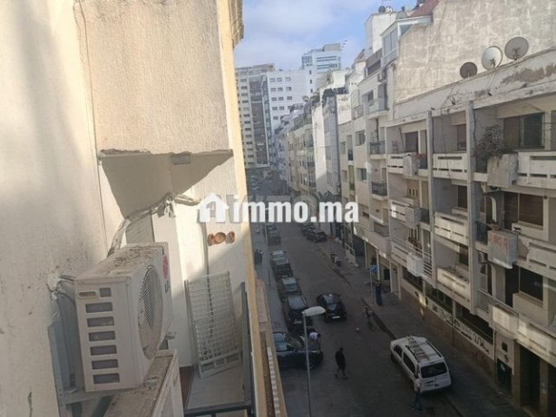 un-tres-bon-appartement-vide-a-loue-big-2