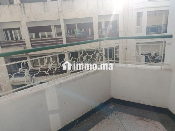 un-tres-bon-appartement-vide-a-loue-big-3