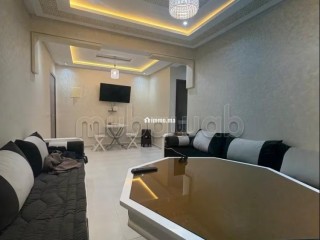 Location d'un appartement à Al Hoceima. 2 belles chambres. Salon traditionnel marocain, résidence sécurisée - Appartement à vendre - Al Hoceïma
