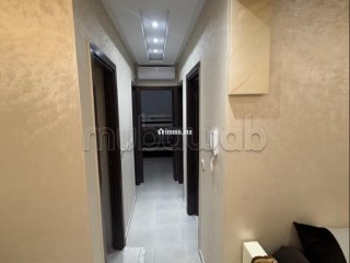 Location d'un appartement à Al Hoceima. 2 belles chambres. Salon traditionnel marocain, résidence sécurisée - Appartement à vendre - Al Hoceïma