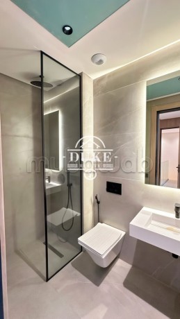 a-la-location-3ch-salon-de-180m-a-lorangeraie-big-0