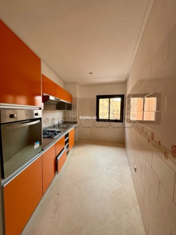semlalia-gueliz-appartement-avec-2-chs-big-9