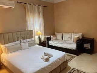 Maison de luxe à louer à Route de Fez.
Superficie 4000 m².
Places de stationnement et jardin - Maison à vendre
