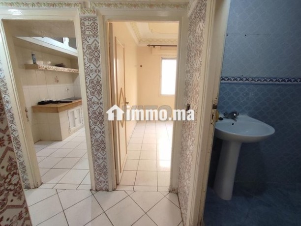 appartement-1er-etage-a-louer-58-m2-a-casablanca-big-8