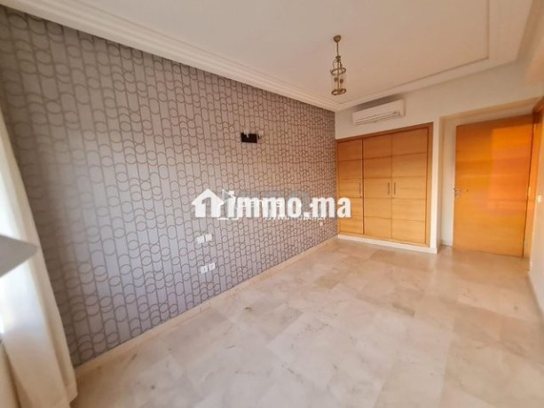 bel-appartement-a-louer-vide-ou-meuble-mabella-big-3