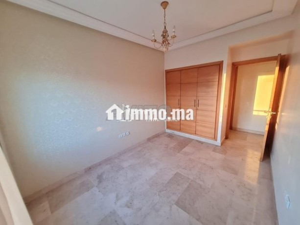 bel-appartement-a-louer-vide-ou-meuble-mabella-big-4