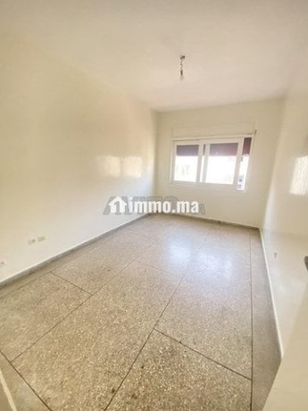 appartement-colle-au-tram-big-0