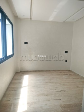 studio-lumineux-a-louer-a-belvedere-a-5-min-du-tra-big-1