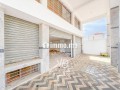 terrain-de-commerce-a-la-vente-small-1